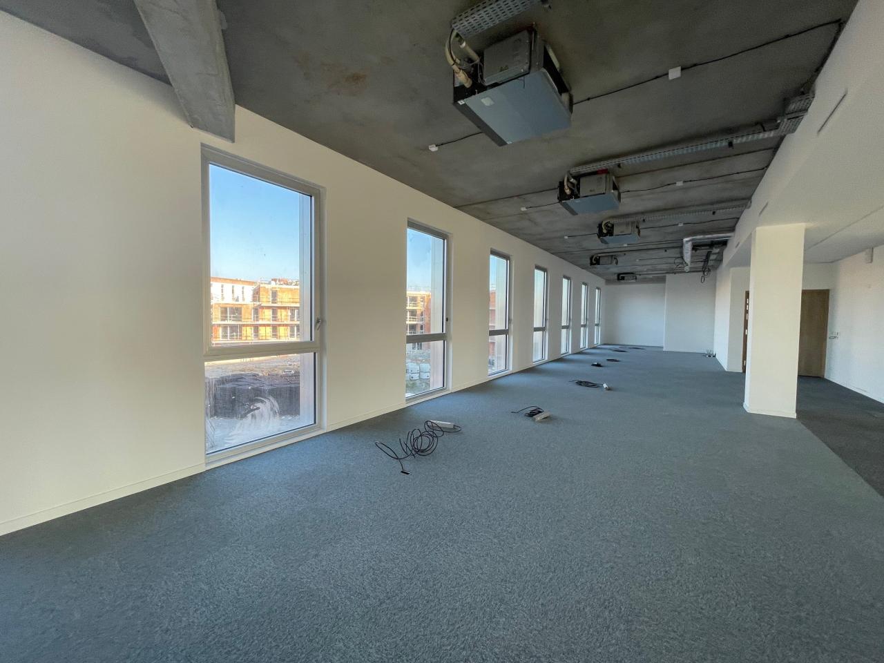 Bureau Villeneuve-d'Ascq 5257m² Location bureau Villeneuve-d'Ascq Nord OLBUR2201885 5
